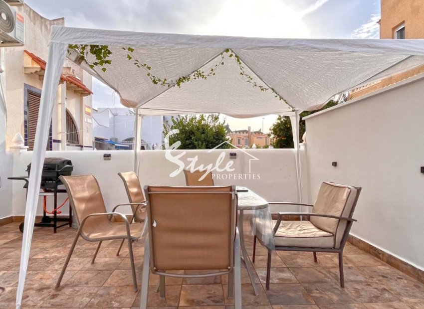 Resale - Apartament  - Orihuela-Costa - Playa Flamenca