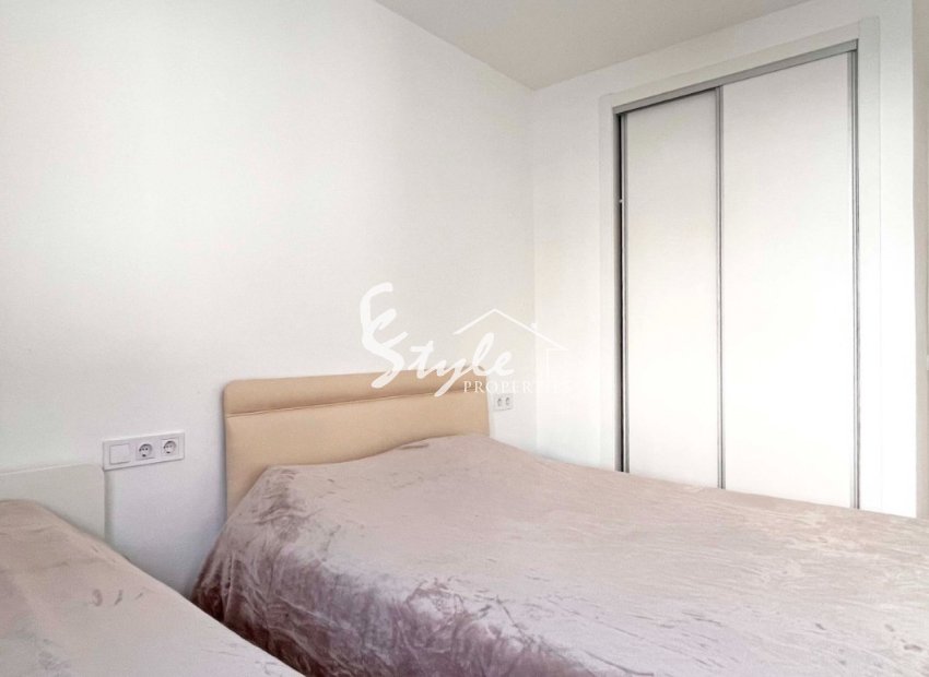 Resale - Apartament  - Orihuela-Costa - Playa Flamenca