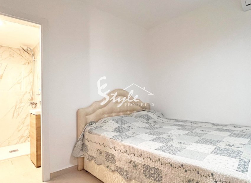 Resale - Apartament  - Orihuela-Costa - Playa Flamenca