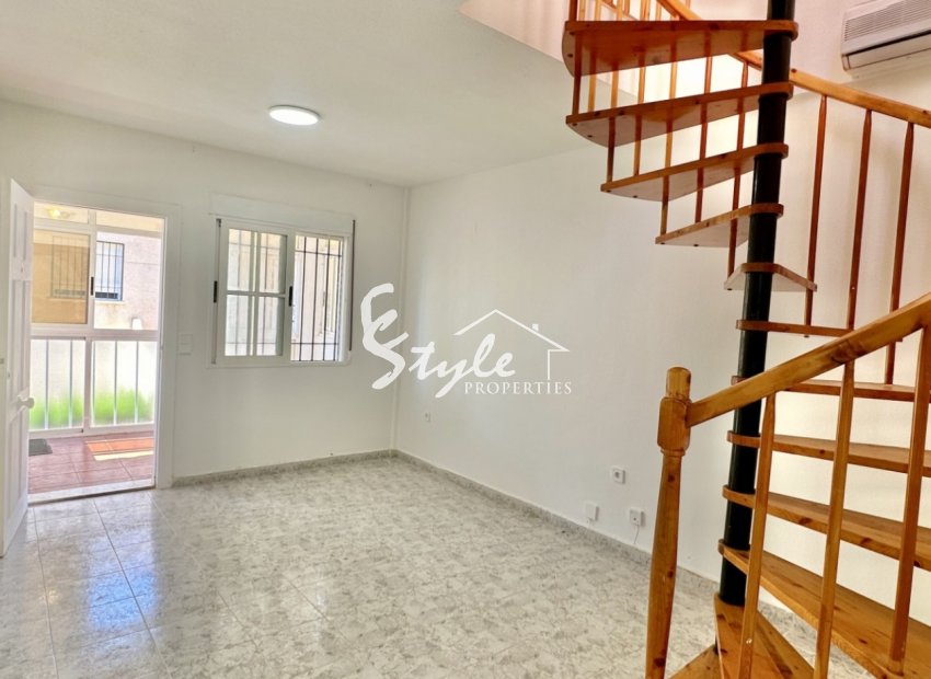 Resale - Apartament  - Orihuela-Costa - Playa Flamenca
