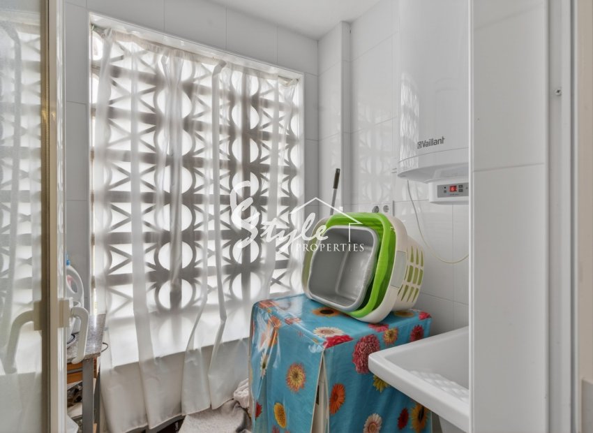 Resale - Apartament  - Orihuela-Costa - Playa Flamenca