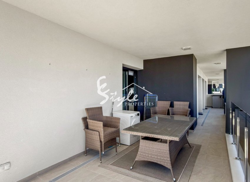 Resale - Apartament  - Orihuela-Costa - Playa Flamenca