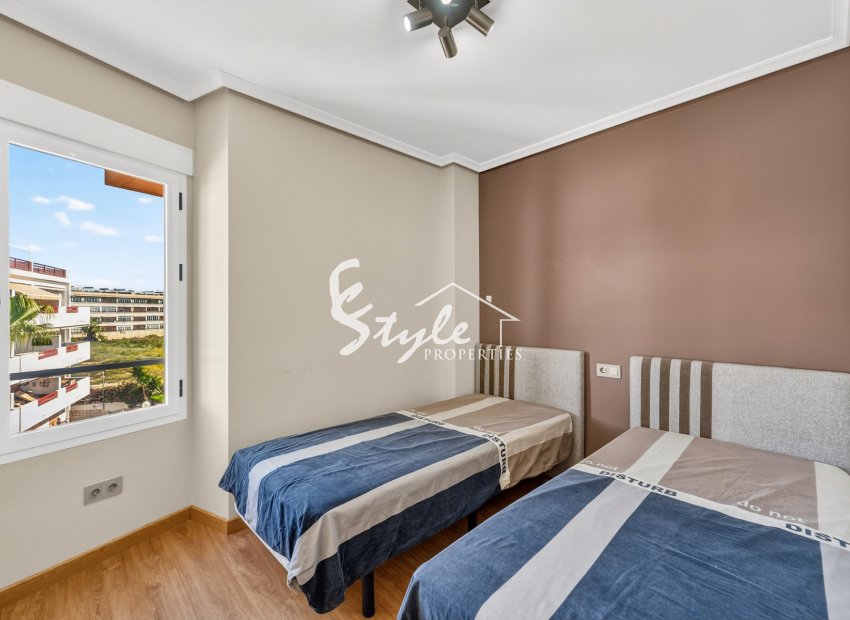 Resale - Apartament  - Orihuela-Costa - Playa Flamenca