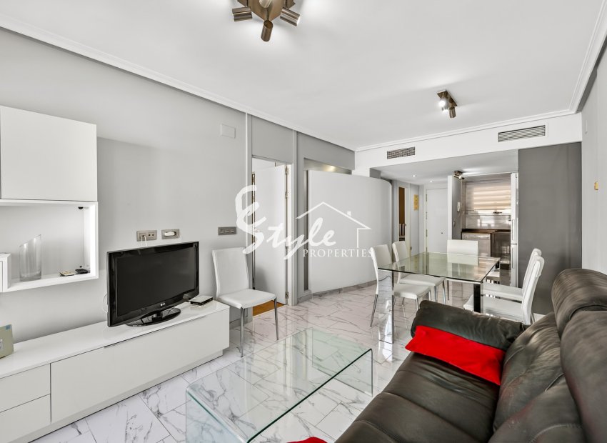 Resale - Apartament  - Orihuela-Costa - Playa Flamenca