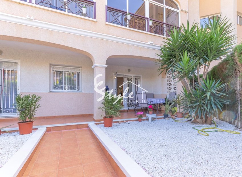 Resale - Apartament  - Orihuela-Costa - Playa Flamenca