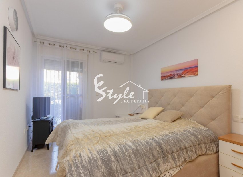 Resale - Apartament  - Orihuela-Costa - Playa Flamenca