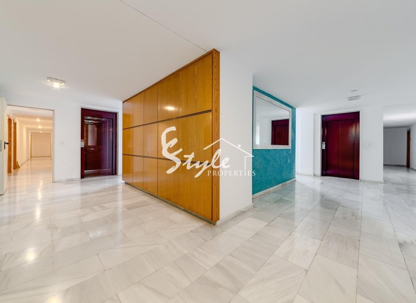 Resale - Apartament  - Orihuela-Costa - Playa Flamenca