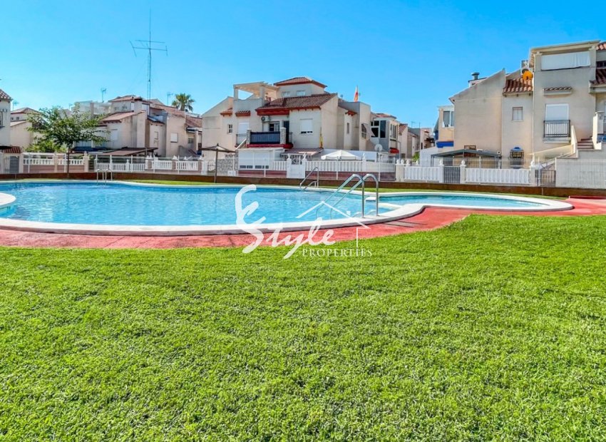 Resale - Apartament  - Orihuela-Costa - Playa Flamenca