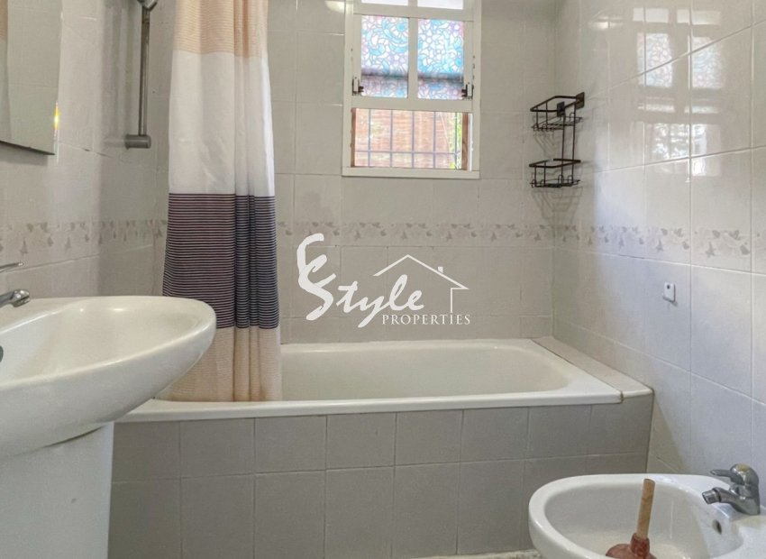 Resale - Apartament  - Orihuela-Costa - Playa Flamenca