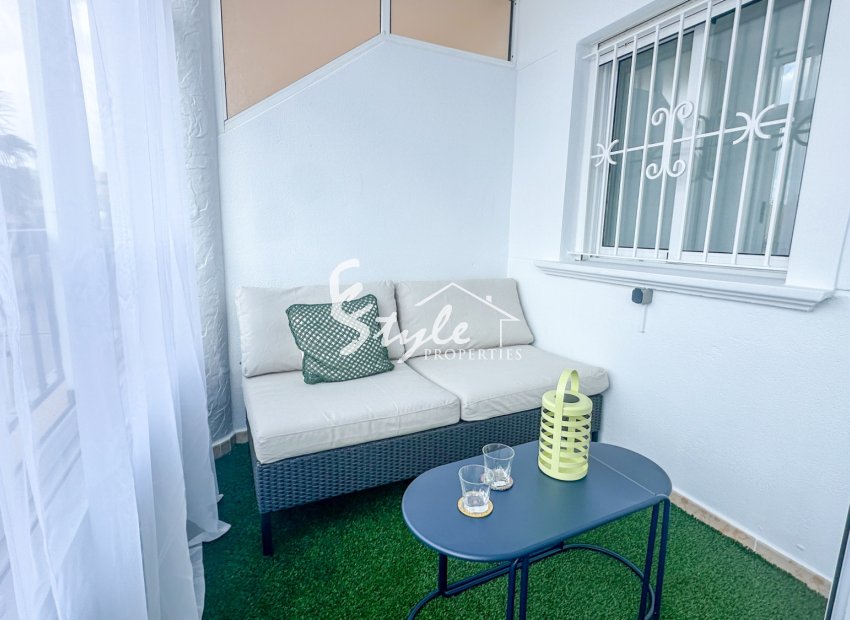 Resale - Apartament  - Orihuela-Costa - Playa Flamenca