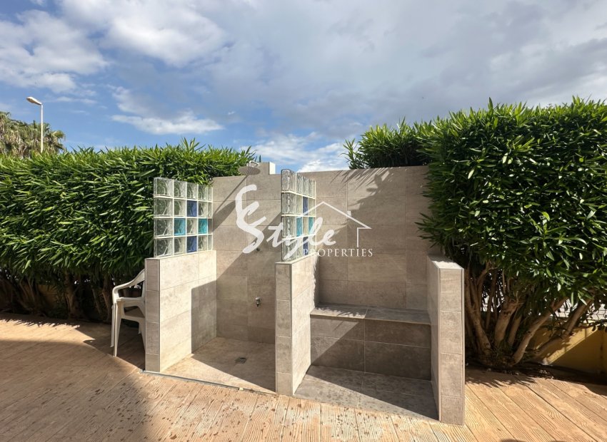 Resale - Apartament  - Orihuela-Costa - Playa Flamenca