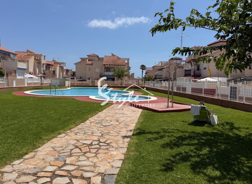 Resale - Apartament  - Orihuela-Costa - Playa Flamenca