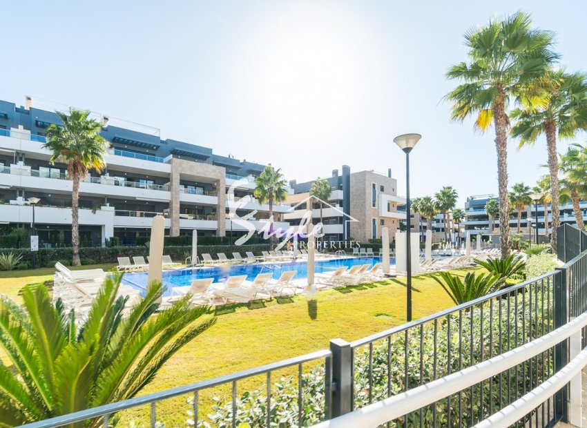 Resale - Apartament  - Orihuela-Costa - Playa Flamenca