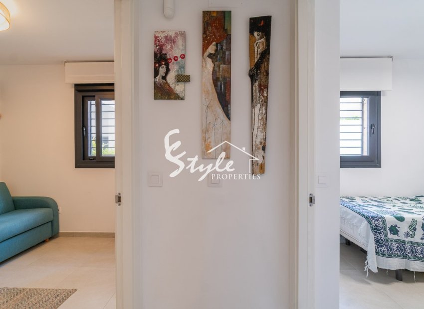 Resale - Apartament  - Orihuela-Costa - Playa Flamenca