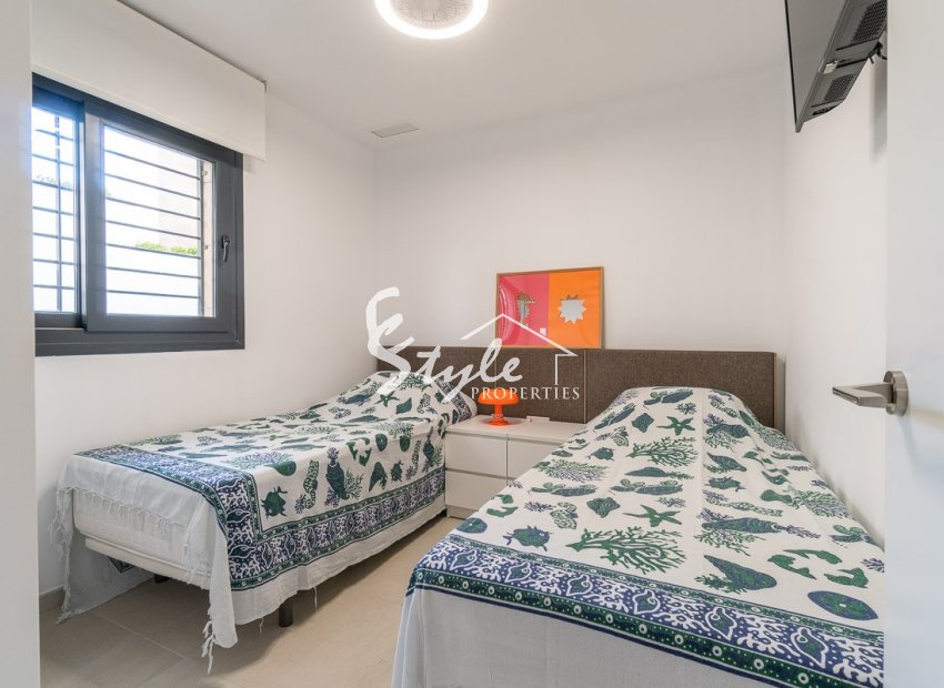 Resale - Apartament  - Orihuela-Costa - Playa Flamenca