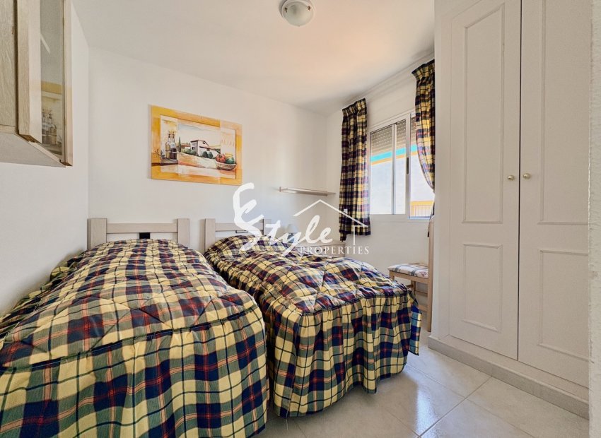 Resale - Apartament  - Orihuela-Costa - Playa Flamenca