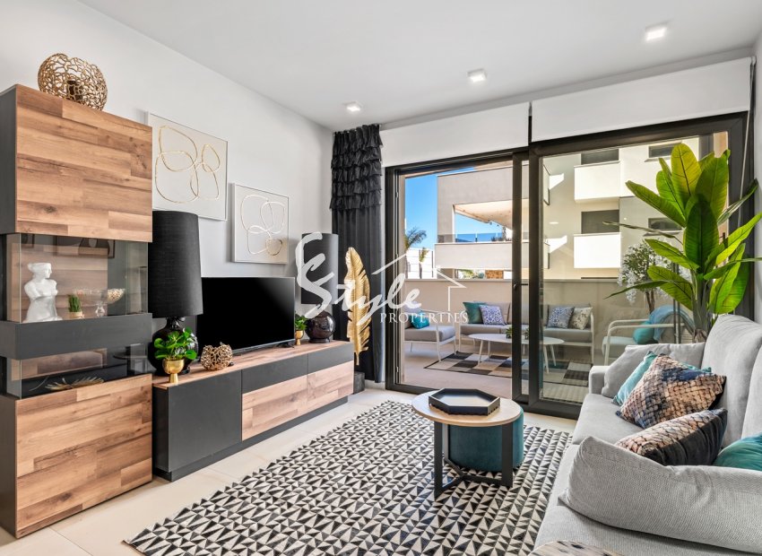 Resale - Apartament  - Orihuela-Costa - Playa Flamenca