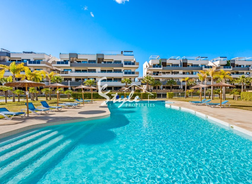 Resale - Apartament  - Orihuela-Costa - Playa Flamenca