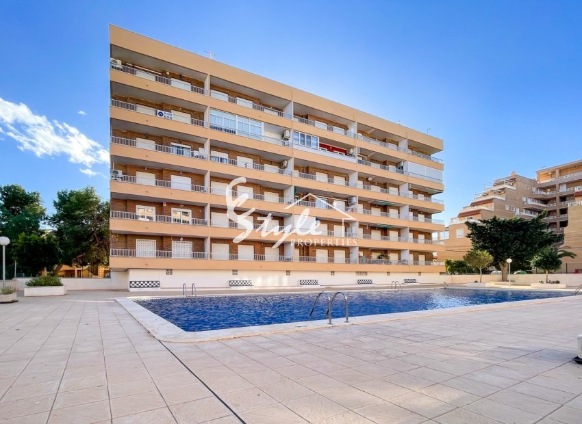 Resale - Apartament  - Orihuela-Costa - Punta Prima