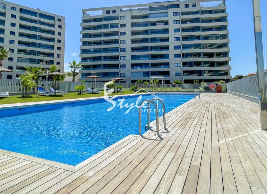 Resale - Apartament  - Orihuela-Costa - Punta Prima