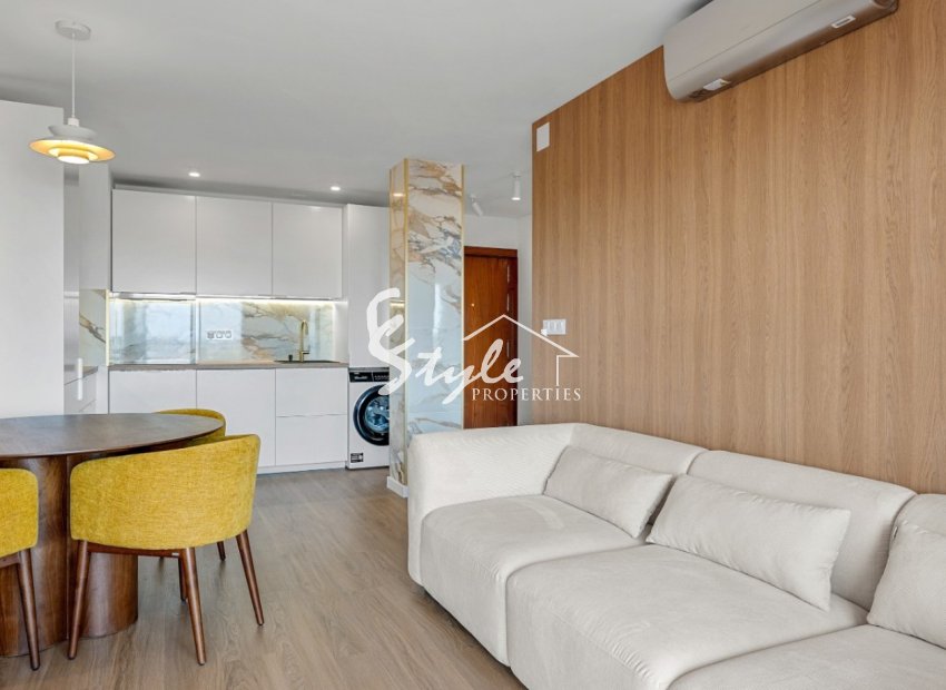 Resale - Apartament  - Orihuela-Costa - Punta Prima