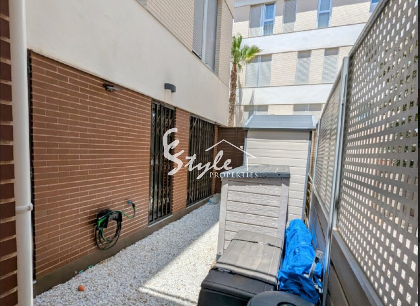 Resale - Apartament  - Orihuela-Costa - Villamartin