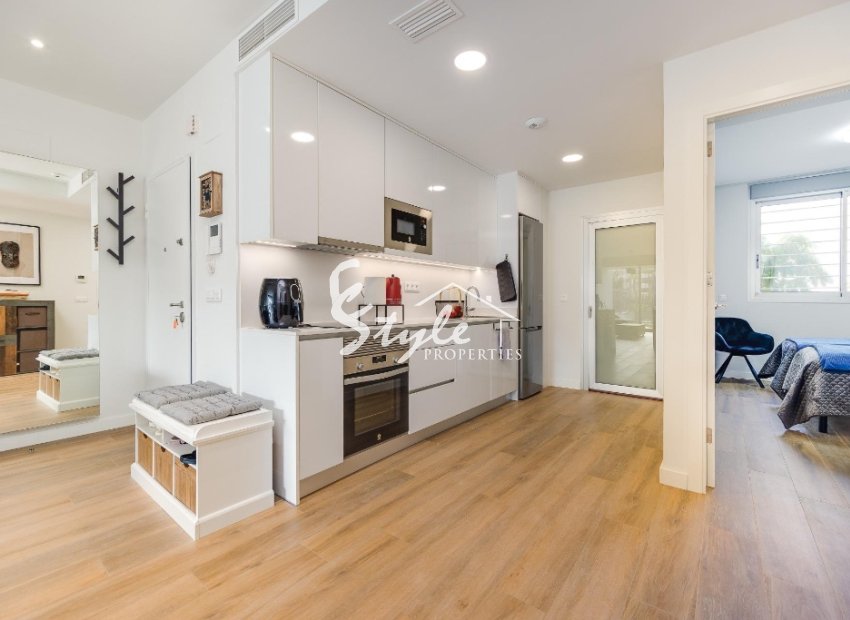 Resale - Apartament  - Orihuela-Costa - Villamartin