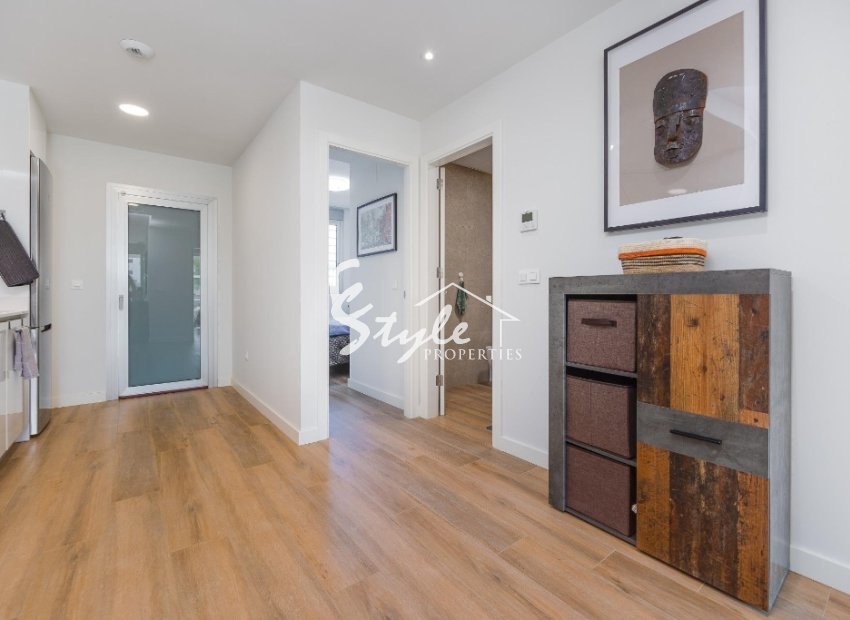 Resale - Apartament  - Orihuela-Costa - Villamartin