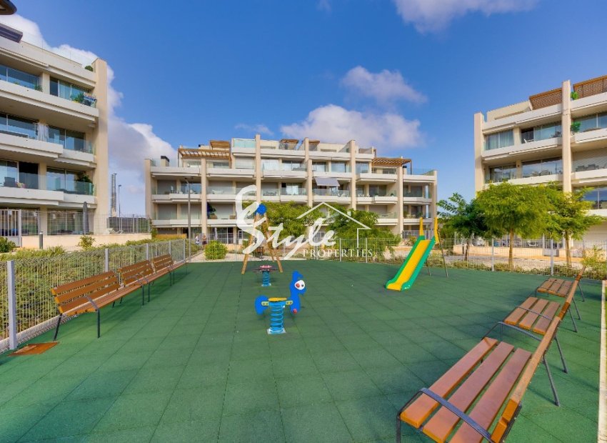 Resale - Apartament  - Orihuela-Costa - Villamartin