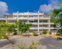 Resale - Apartament  - Orihuela-Costa - Villamartin