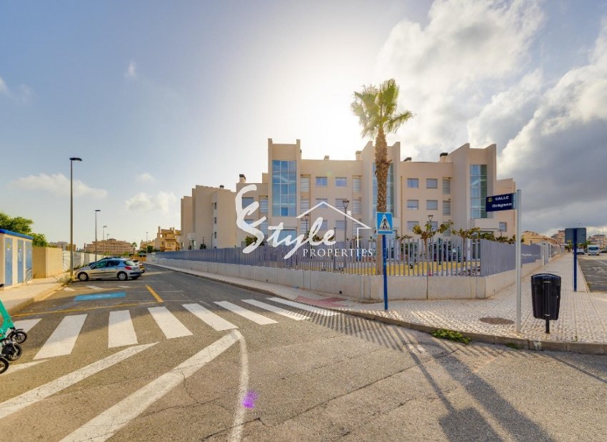Resale - Apartament  - Orihuela-Costa - Villamartin