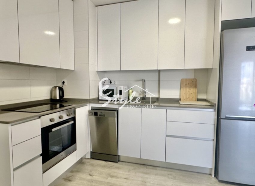 Resale - Apartament  - Orihuela-Costa - Villamartin