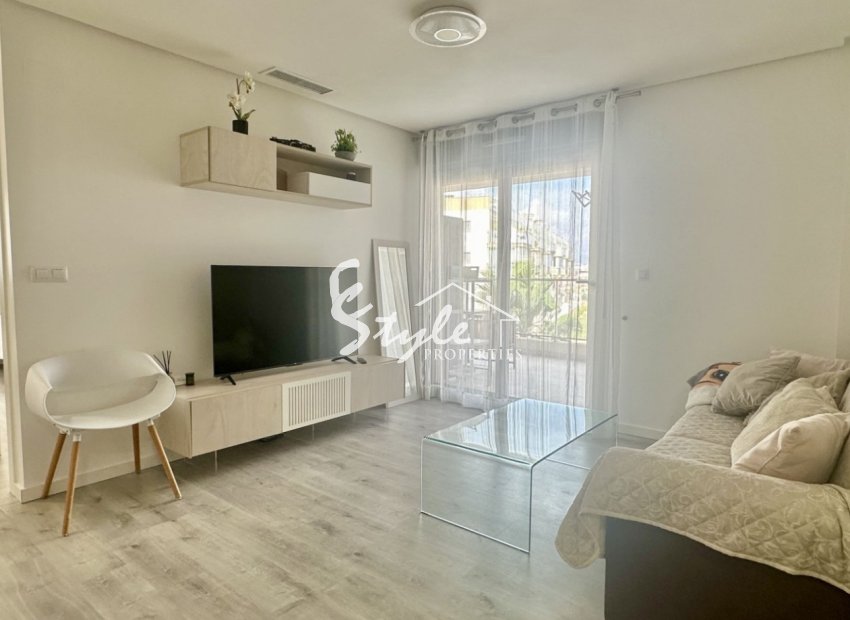 Resale - Apartament  - Orihuela-Costa - Villamartin