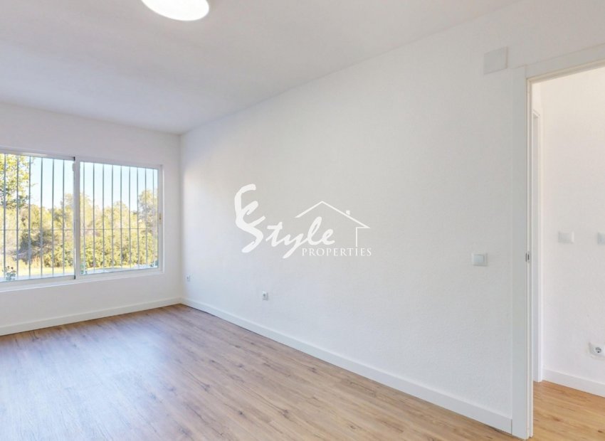 Resale - Apartament  - Orihuela-Costa - Villamartin