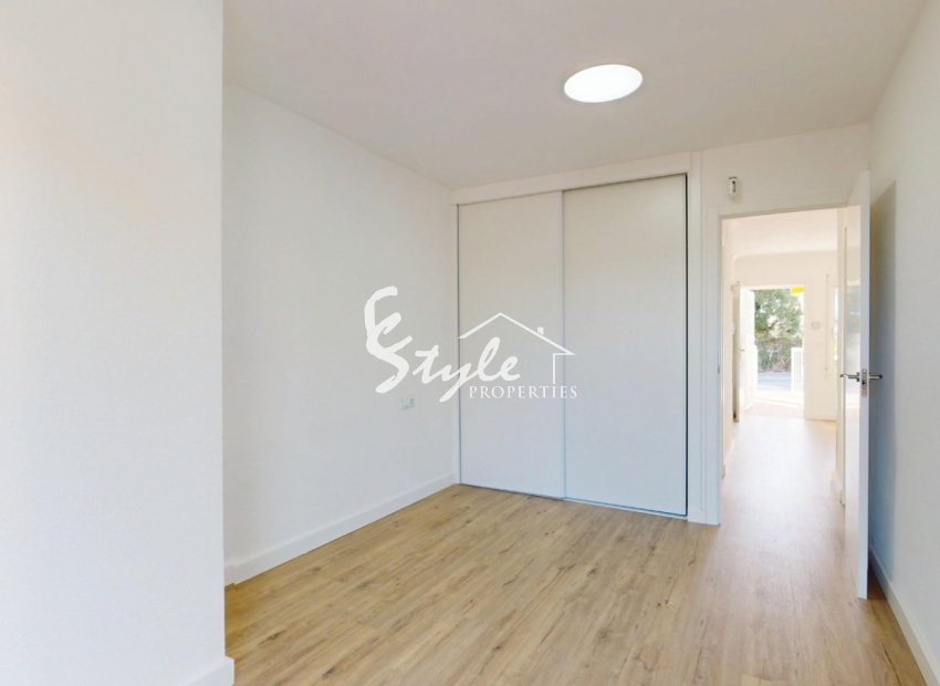 Resale - Apartament  - Orihuela-Costa - Villamartin
