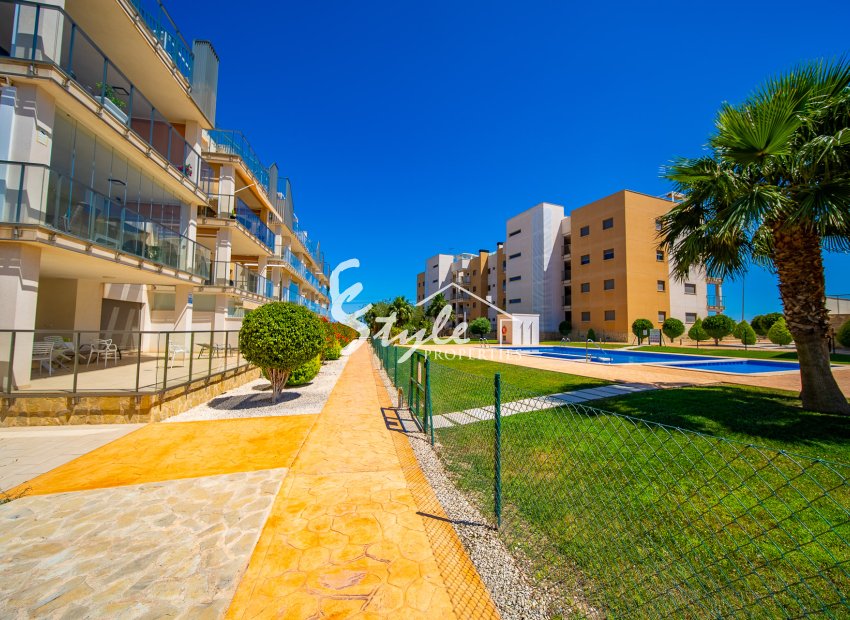 Resale - Apartament  - Orihuela-Costa - Villamartin