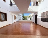 Resale - Apartament  - Orihuela-Costa - Villamartin