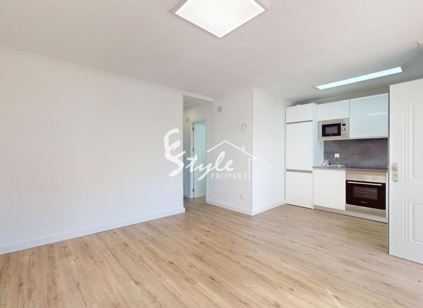 Resale - Apartament  - Orihuela-Costa - Villamartin