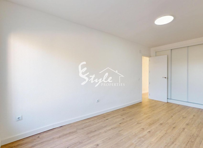Resale - Apartament  - Orihuela-Costa - Villamartin