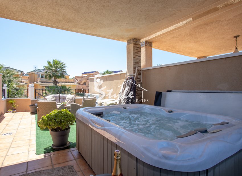 Resale - Apartament  - Orihuela-Costa - Villamartin
