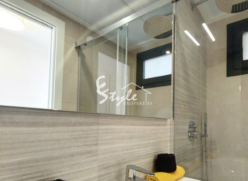 Resale - Apartament  - Orihuela-Costa - Villamartin