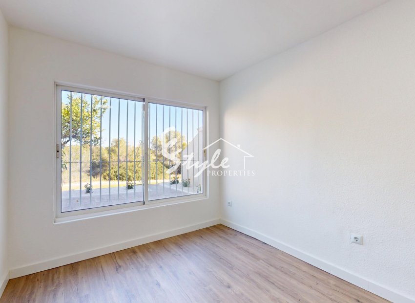 Resale - Apartament  - Orihuela-Costa - Villamartin