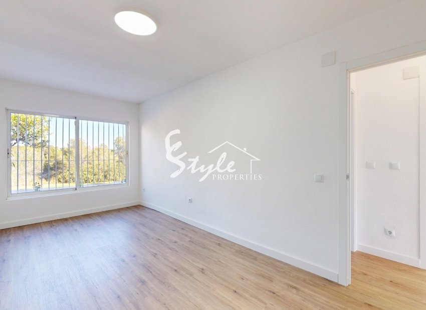Resale - Apartament  - Orihuela-Costa - Villamartin