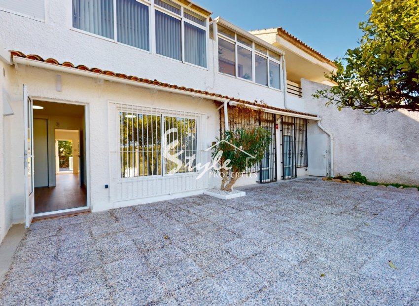 Resale - Apartament  - Orihuela-Costa - Villamartin