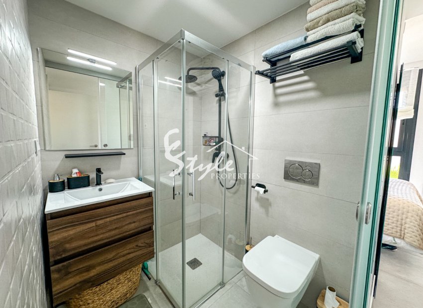 Resale - Apartament  - Orihuela-Costa - Villamartin