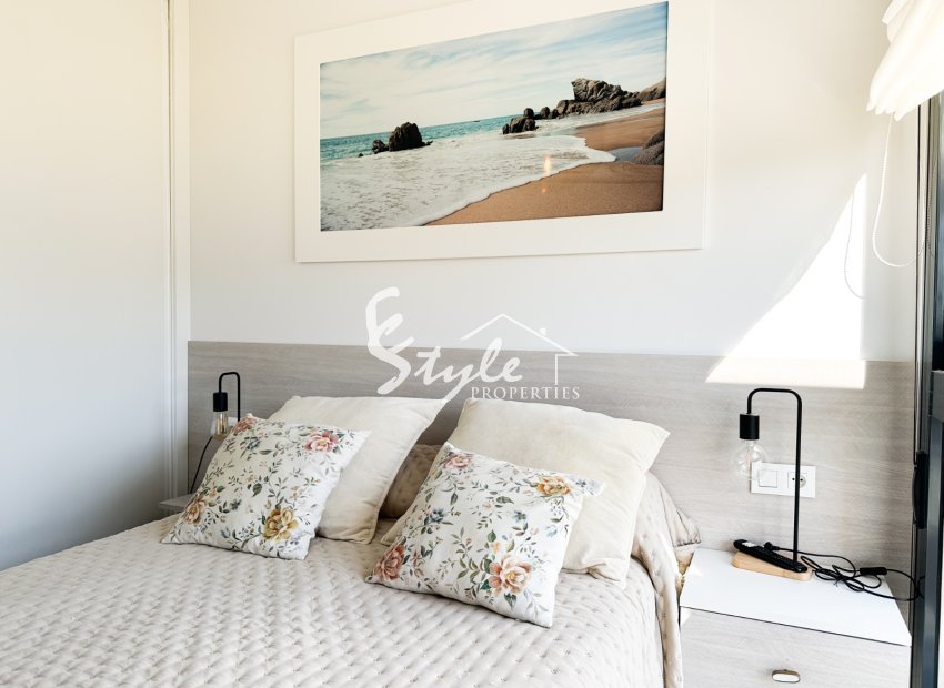 Resale - Apartament  - Orihuela-Costa - Villamartin