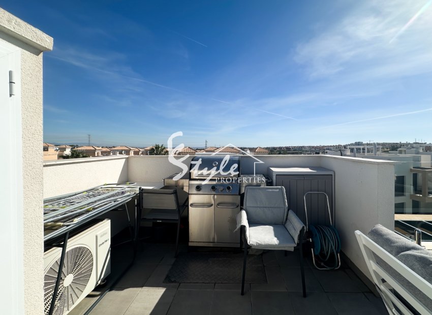 Resale - Apartament  - Orihuela-Costa - Villamartin