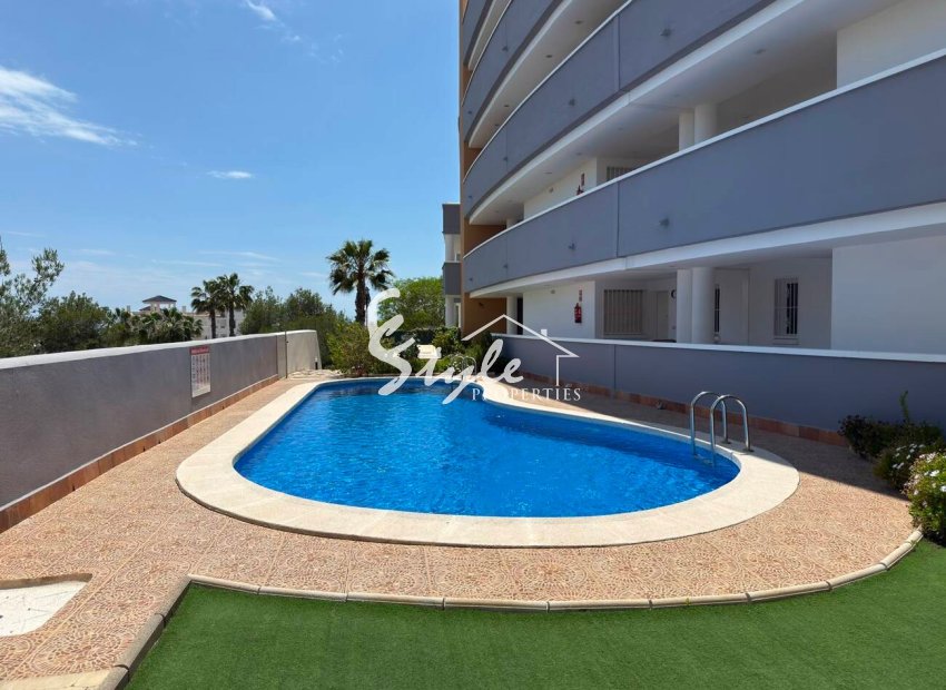 Resale - Apartament  - Orihuela-Costa - Villamartin