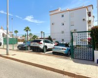 Resale - Apartament  - Orihuela-Costa - Villamartin