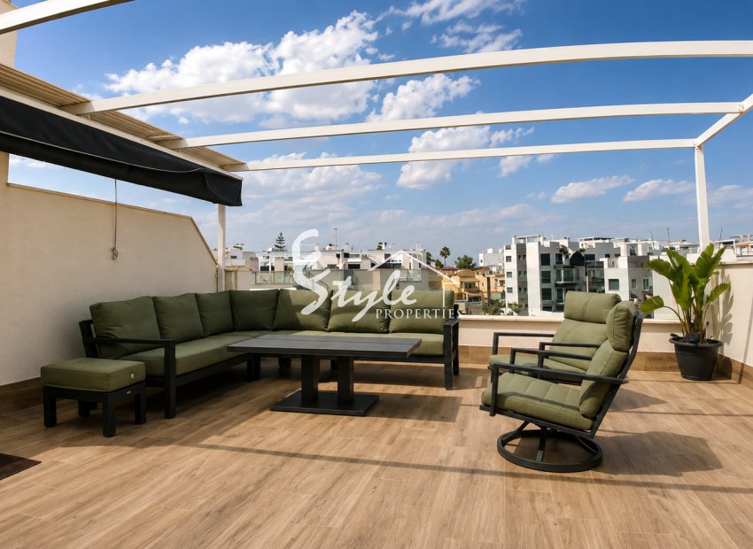 Resale - Apartament  - Orihuela-Costa - Villamartin